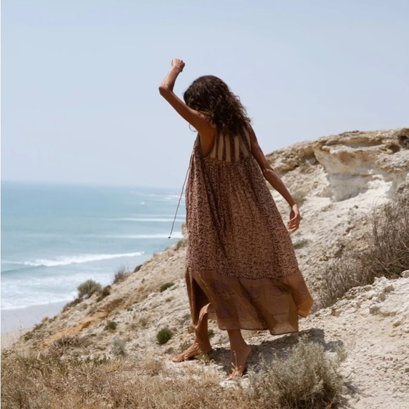 NEW Daughters of India - Aanah Dress - Walnut - Picture 4 of 7